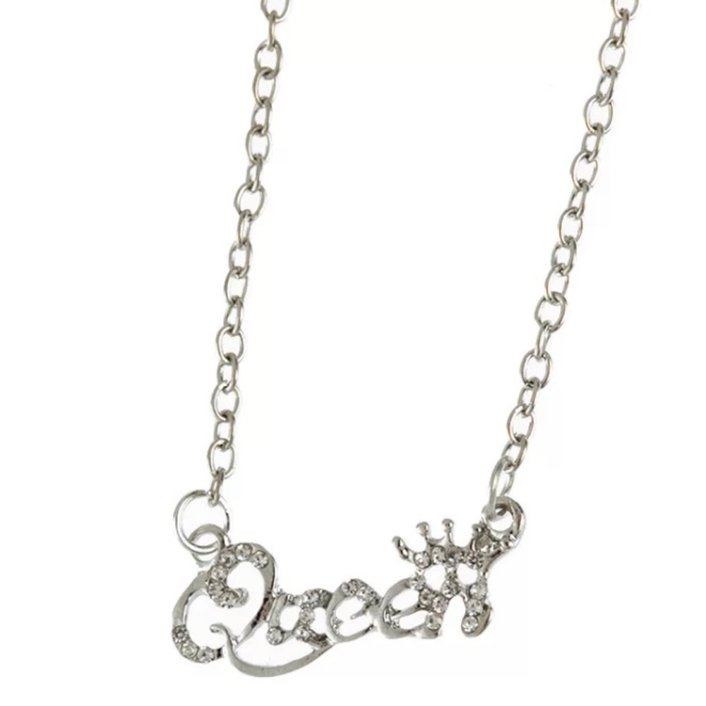 Queen necklace